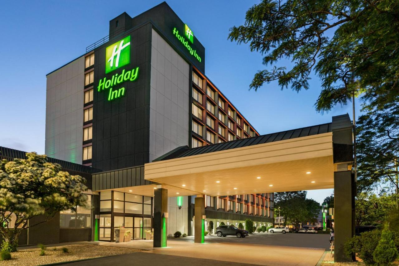 Holiday Inn Boston Bunker Hill, an IHG Hotel Somerville Exterior foto