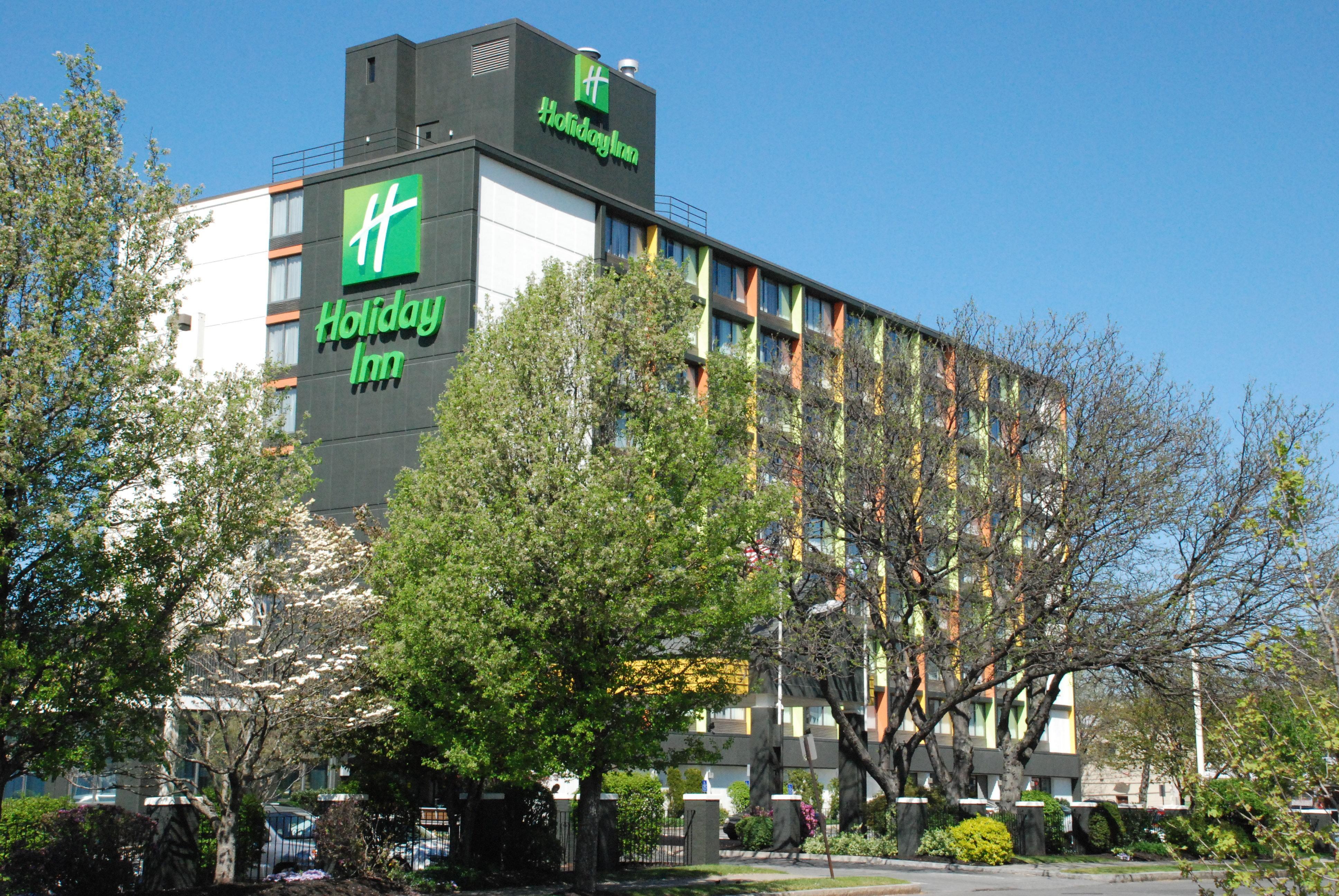 Holiday Inn Boston Bunker Hill, an IHG Hotel Somerville Exterior foto